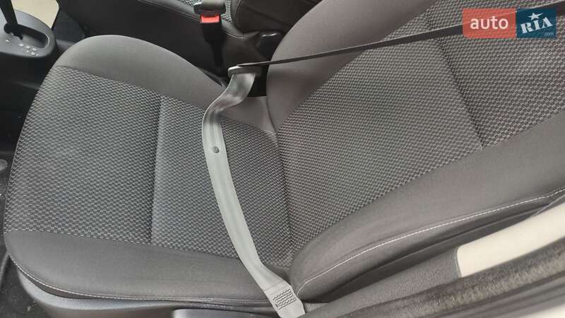 Хэтчбек Renault Modus 2010 в Бережанах