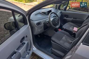 Хэтчбек Renault Modus 2009 в 