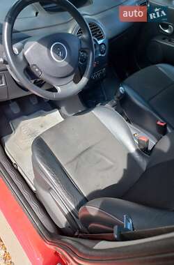 Хэтчбек Renault Modus 2010 в Львове