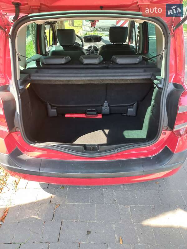 Хэтчбек Renault Modus 2010 в Львове
