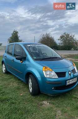 Хэтчбек Renault Modus 2005 в 
