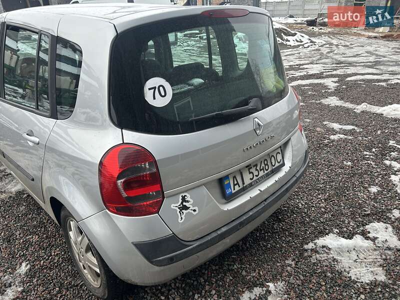 Хэтчбек Renault Modus 2008 в Нежине