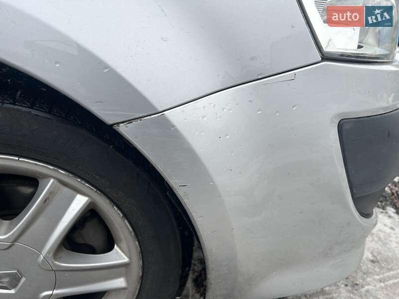 Хэтчбек Renault Modus 2008 в Нежине
