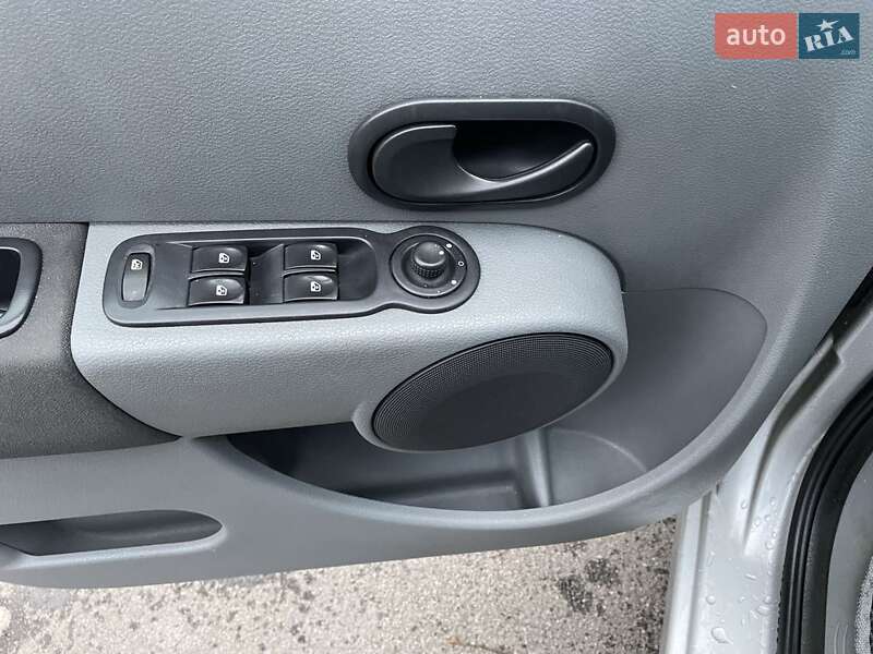 Хэтчбек Renault Modus 2007 в Кривом Роге