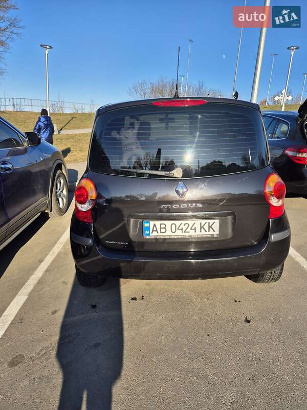 Хэтчбек Renault Modus 2006 в Виннице