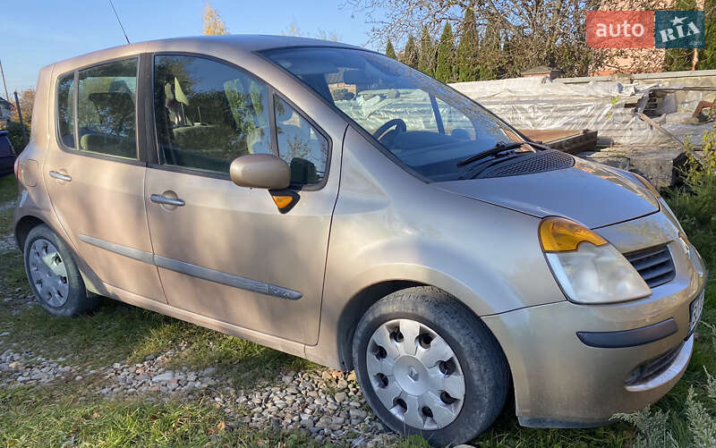 Хетчбек Renault Modus 2005 в Бориславі