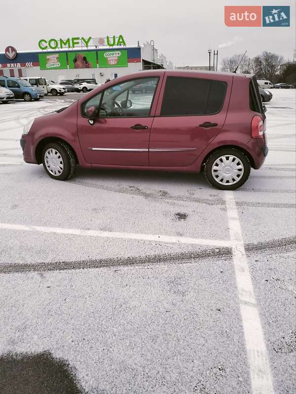 Хэтчбек Renault Modus 2009 в Ровно