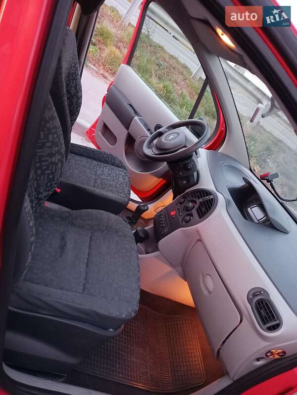 Хэтчбек Renault Modus 2005 в Виннице