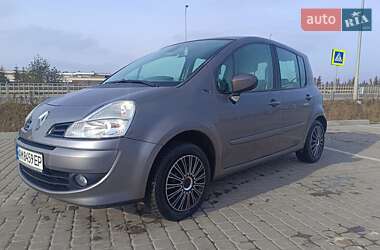Хэтчбек Renault Modus 2009 в 