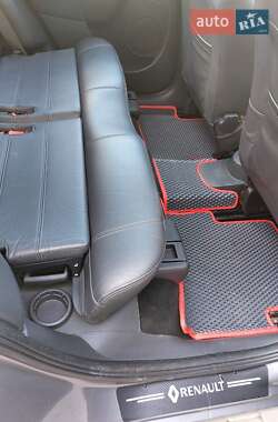 Хэтчбек Renault Modus 2009 в 