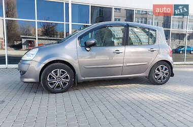 Хэтчбек Renault Modus 2009 в 