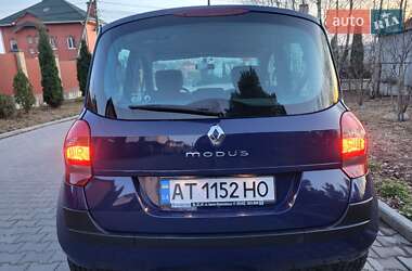 Хэтчбек Renault Modus 2009 в 