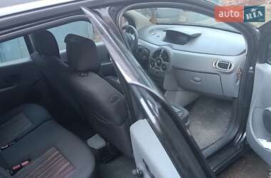 Хэтчбек Renault Modus 2009 в 