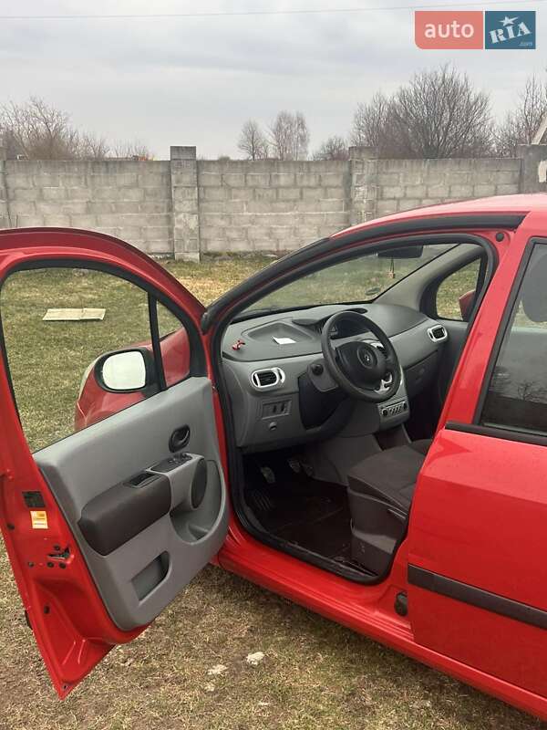 Хэтчбек Renault Modus 2010 в Львове