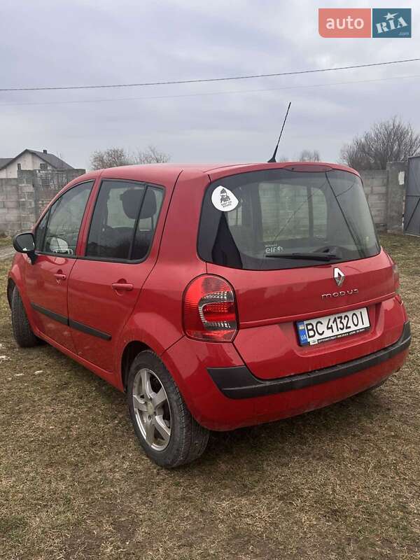Хэтчбек Renault Modus 2010 в Львове