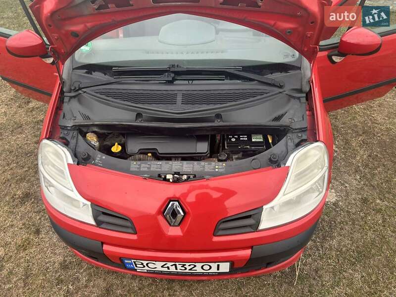 Хэтчбек Renault Modus 2010 в Львове