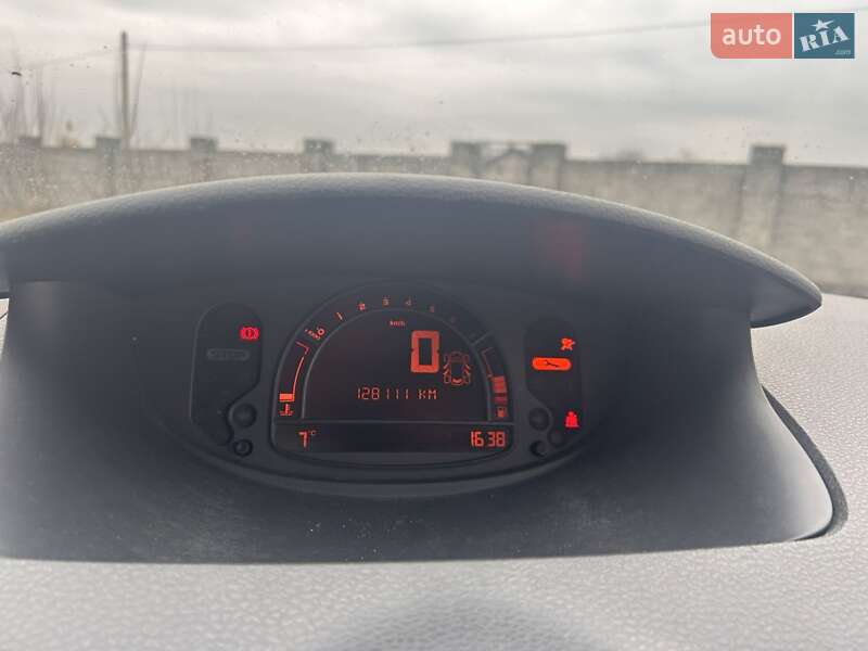 Хетчбек Renault Modus 2010 в Львові фото 12 Хетчбек Renault Modus 2010 в Львові