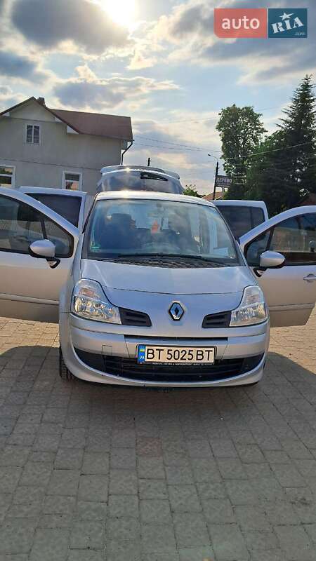 Renault Modus 2011 Renault Modus 2011