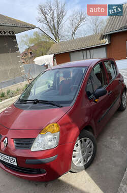 Хэтчбек Renault Modus 2004 в 