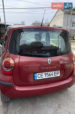 Хэтчбек Renault Modus 2004 в 