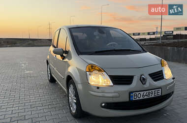 Хэтчбек Renault Modus 2005 в 
