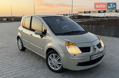 Хэтчбек Renault Modus 2005 в 