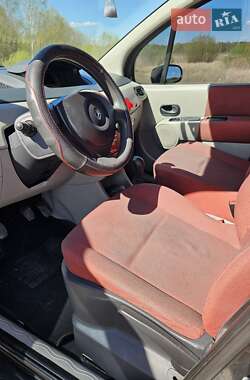 Хэтчбек Renault Modus 2004 в 