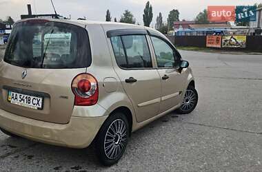 Хэтчбек Renault Modus 2004 в 