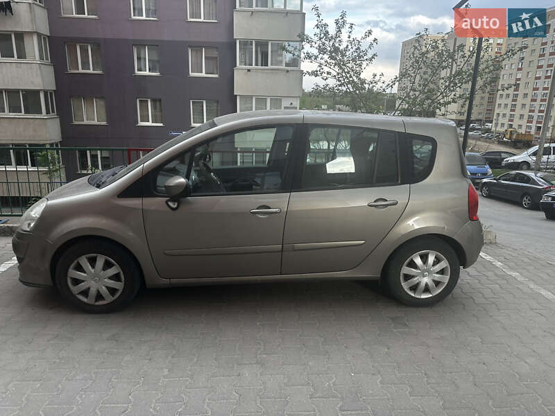 Хэтчбек Renault Modus 2010 в Хмельницком