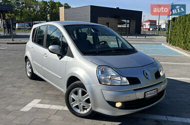 Хетчбек Renault Modus 2009 в 