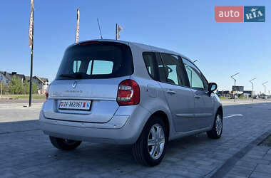 Хетчбек Renault Modus 2009 в 