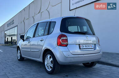 Хетчбек Renault Modus 2009 в 