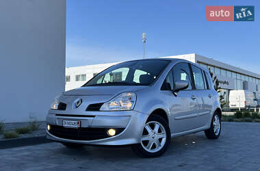 Хетчбек Renault Modus 2009 в 