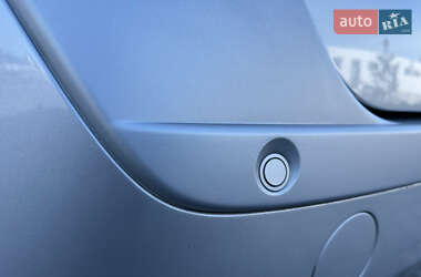 Хетчбек Renault Modus 2009 в 