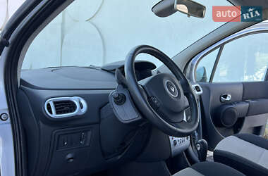 Хетчбек Renault Modus 2009 в 
