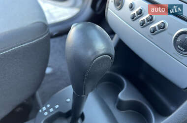 Хетчбек Renault Modus 2009 в 