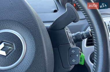 Хетчбек Renault Modus 2009 в 