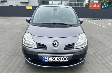 Хэтчбек Renault Modus 2010 в 