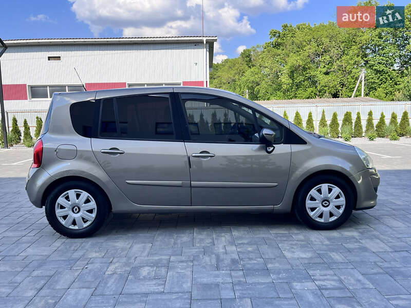 Хэтчбек Renault Modus 2008 в Луцке
