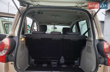 Хэтчбек Renault Modus 2004 в 