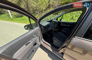 Хэтчбек Renault Modus 2012 в 