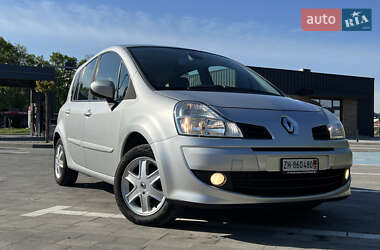 Хэтчбек Renault Modus 2009 в 