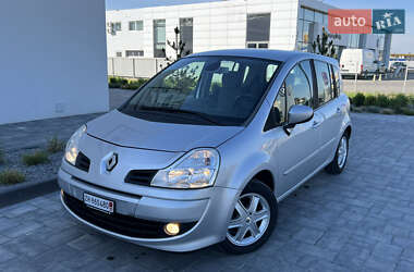 Хэтчбек Renault Modus 2009 в 