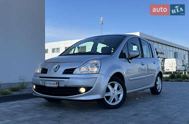 Хэтчбек Renault Modus 2009 в 
