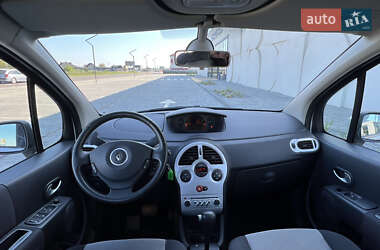 Хэтчбек Renault Modus 2009 в 
