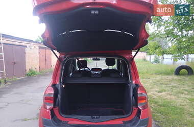 Хэтчбек Renault Modus 2010 в 