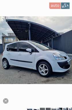 Хэтчбек Renault Modus 2008 в Черновцах