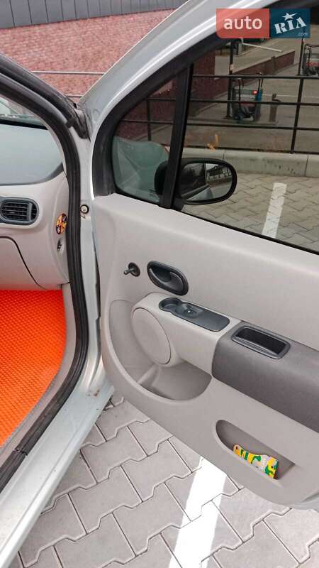 Хэтчбек Renault Modus 2006 в Хмельницком