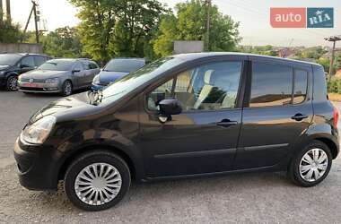 Хэтчбек Renault Modus 2009 в 