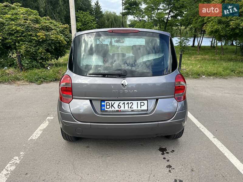 Хэтчбек Renault Modus 2007 в Ровно